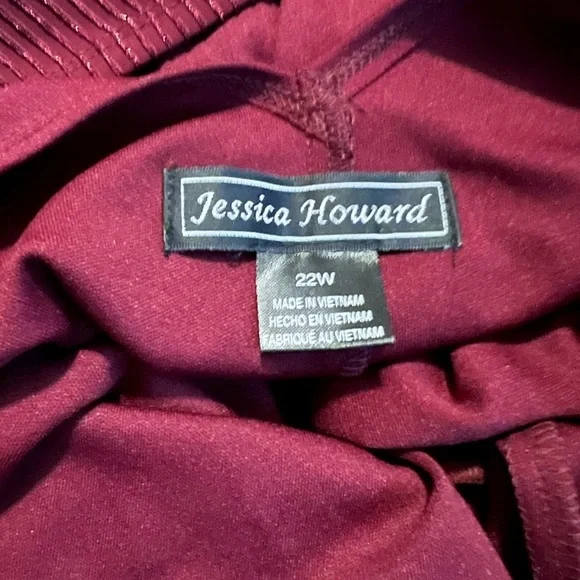 🌻Jessica Howard Metallic  Elegant Burgundy Dress - Picture 5 of 6